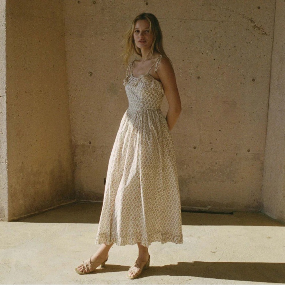 Brand new with tags- Doen Wendelin Dress in Spring Elderberry Floral